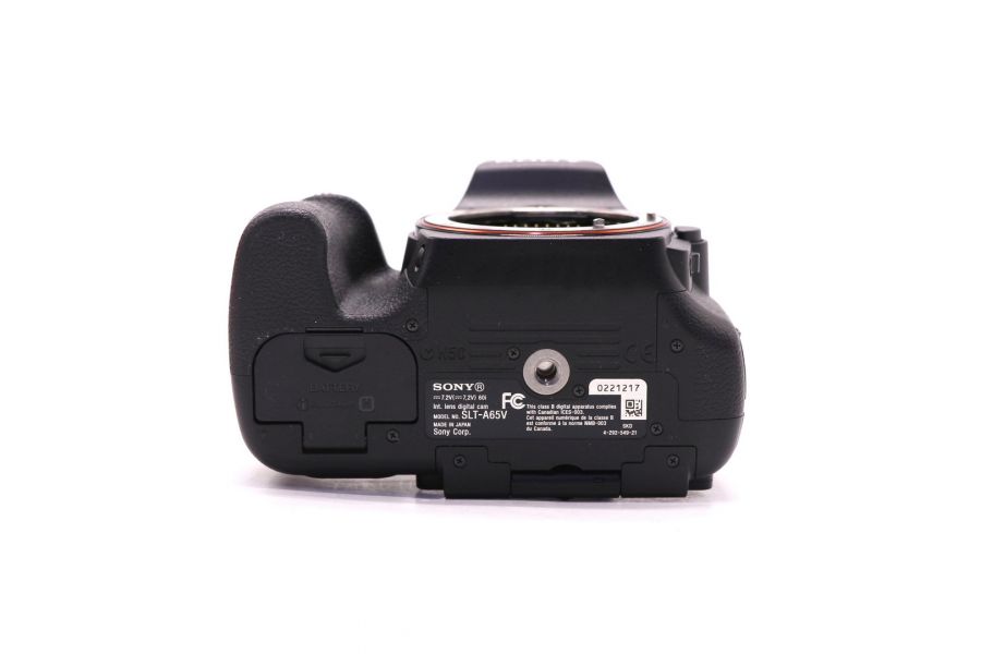 Sony A65 body в упаковке (пробег 1050 кадров)