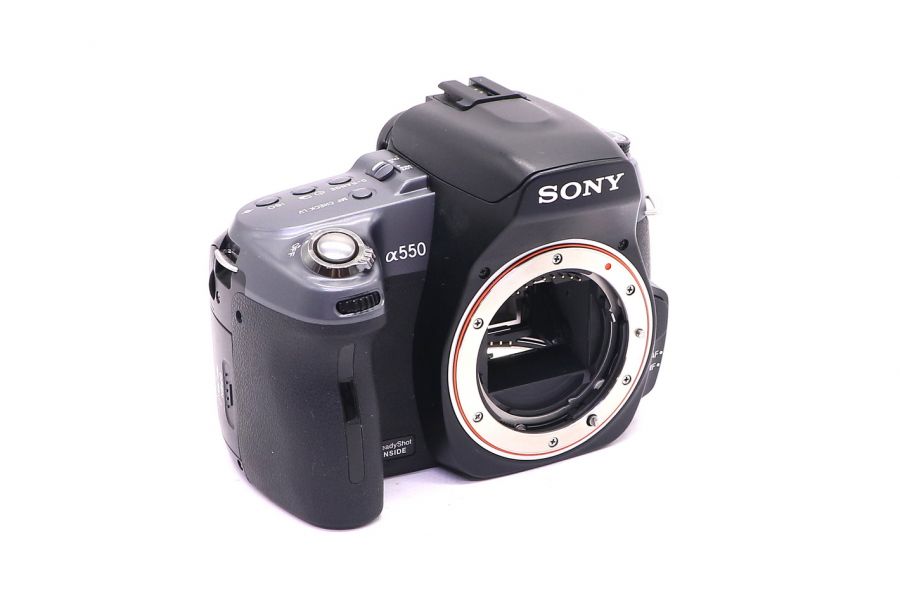 Sony A550 body (пробег 8500 кадров)