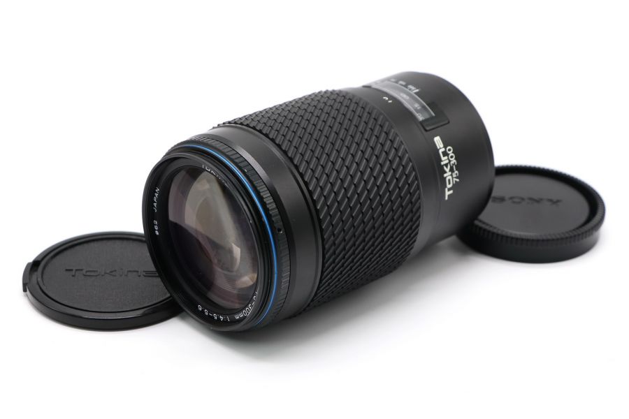 Tokina AF 75-300mm f/4.5-5.6