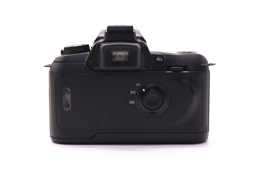 Nikon F75 kit в упаковке