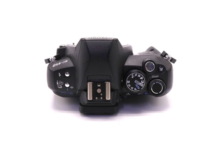 Olympus E-450 body (пробег 9730 кадров)