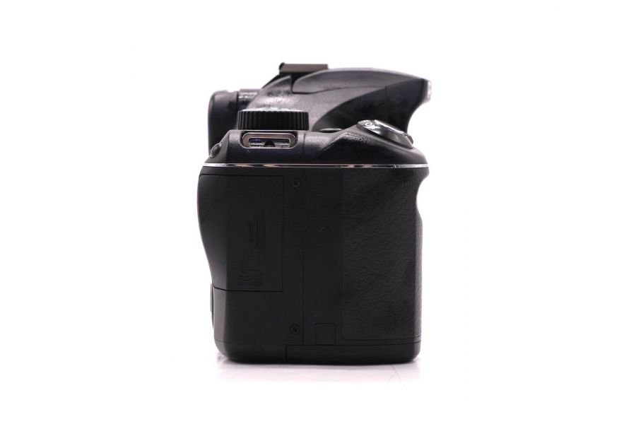 Фотокамера зеркальная Pentax K-X body (Japan, 2010)