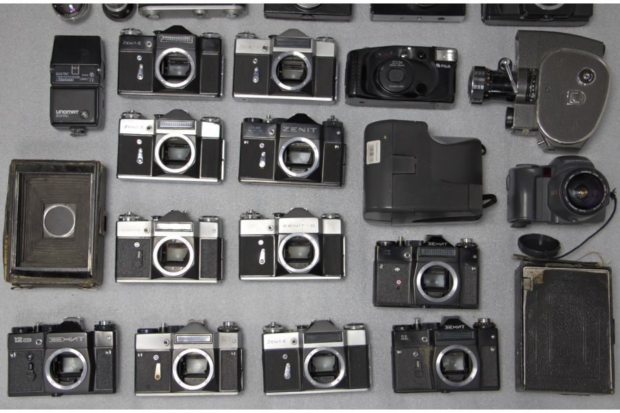 Фотоаппараты и прочие фототовары (29 штук) Комплект №7