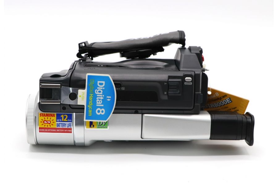 Видеокамера Sony DCR-TR8000E новая