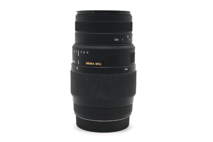 Sigma AF 70-300mm f/4-5.6 DL Macro for Canon (Japan, 2001)