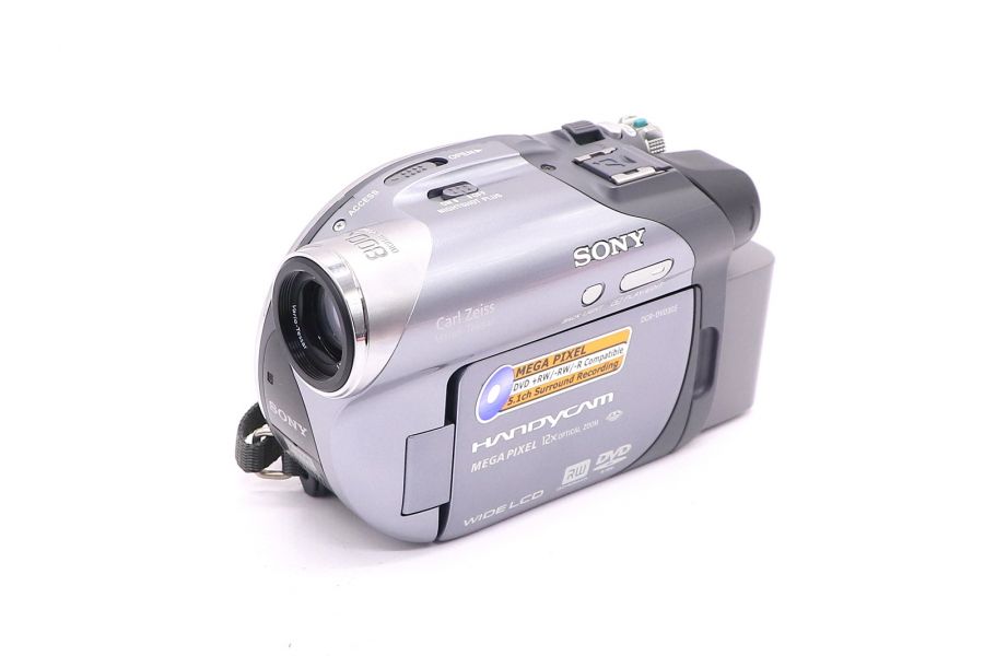 Видеокамера Sony DCR-DVD305E в упаковке 