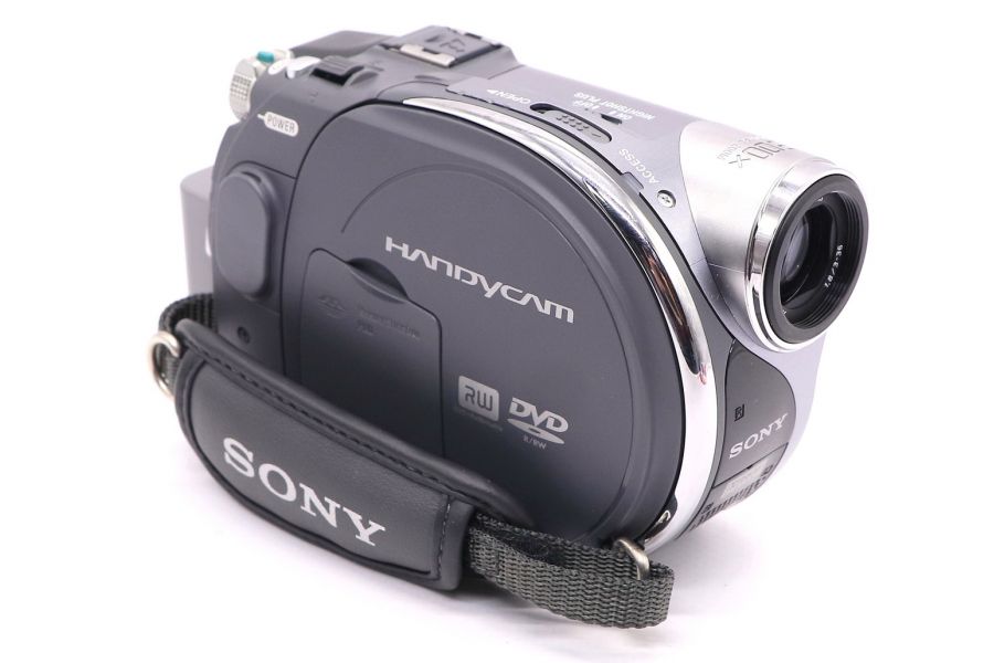 Видеокамера Sony DCR-DVD305E в упаковке 