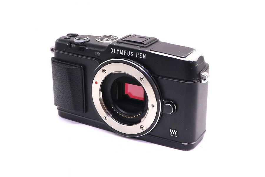 Olympus Pen E-P5 body в упаковке (пробег 39675 кадров)