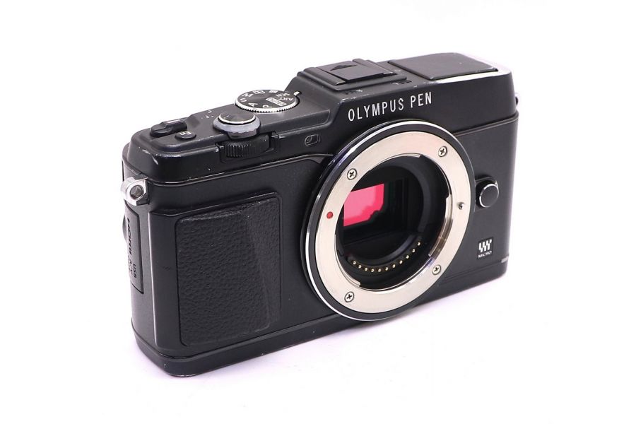 Olympus Pen E-P5 body в упаковке (пробег 39675 кадров)