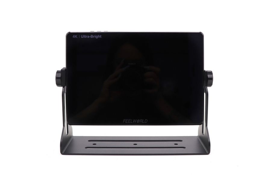 Накамерный монитор Feelworld LUT11S в упаковке