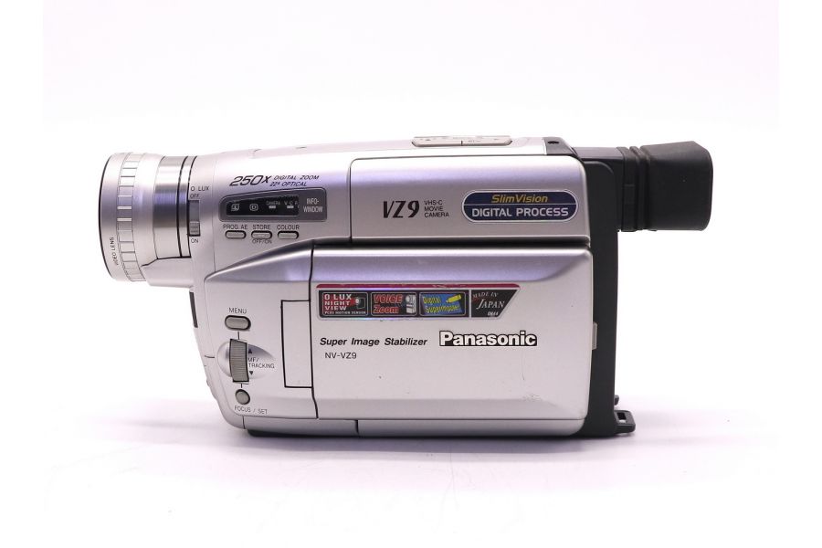Видеокамера аналоговая Panasonic NV-VZ9EU