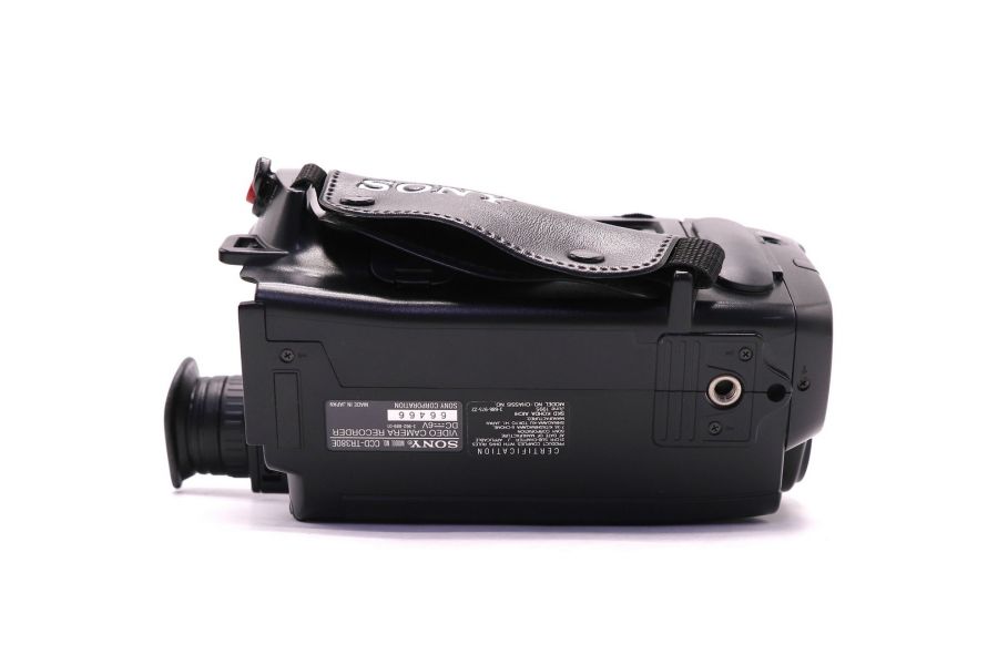 Видеокамера Sony CCD-TR380E