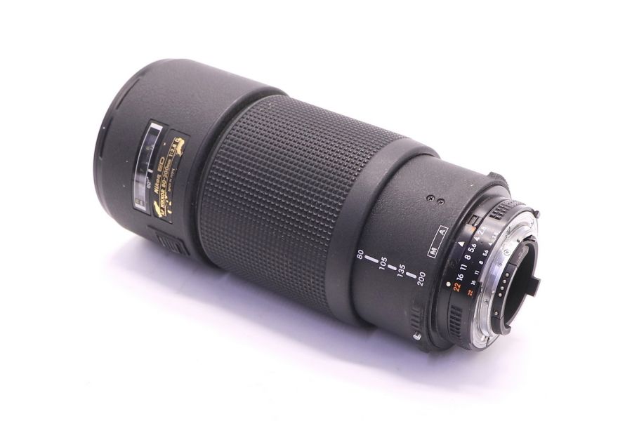 Nikon 80-200mm f/2.8D ED AF Nikkor MK ll (Japan, 2007)