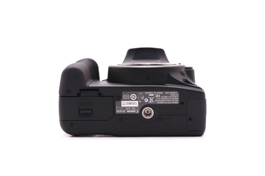 Canon EOS 1000D body (пробег неизвестен)