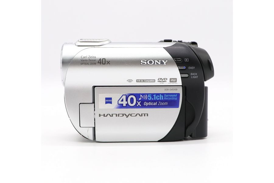 Видеокамера Sony DCR-DVD109E в упаковке 