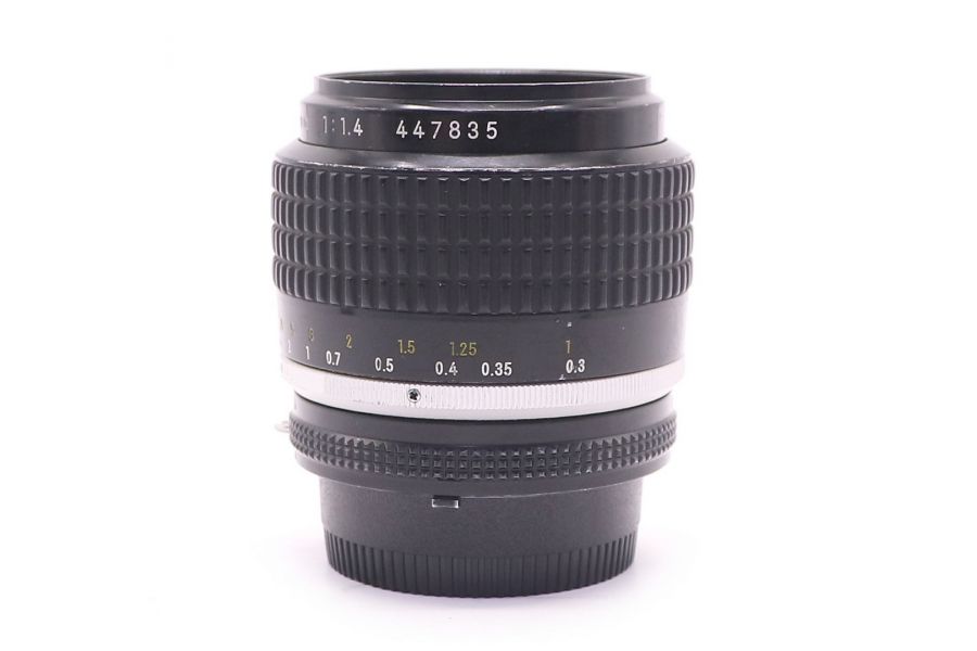 Nikon 35mm/1.4 Nikkor (Japan, 1982)