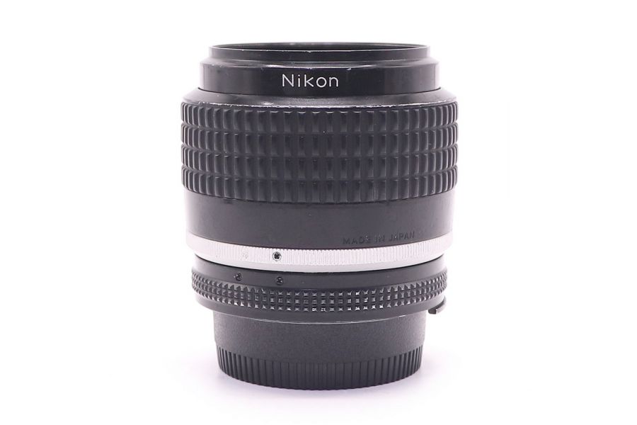 Nikon 35mm/1.4 Nikkor (Japan, 1982)