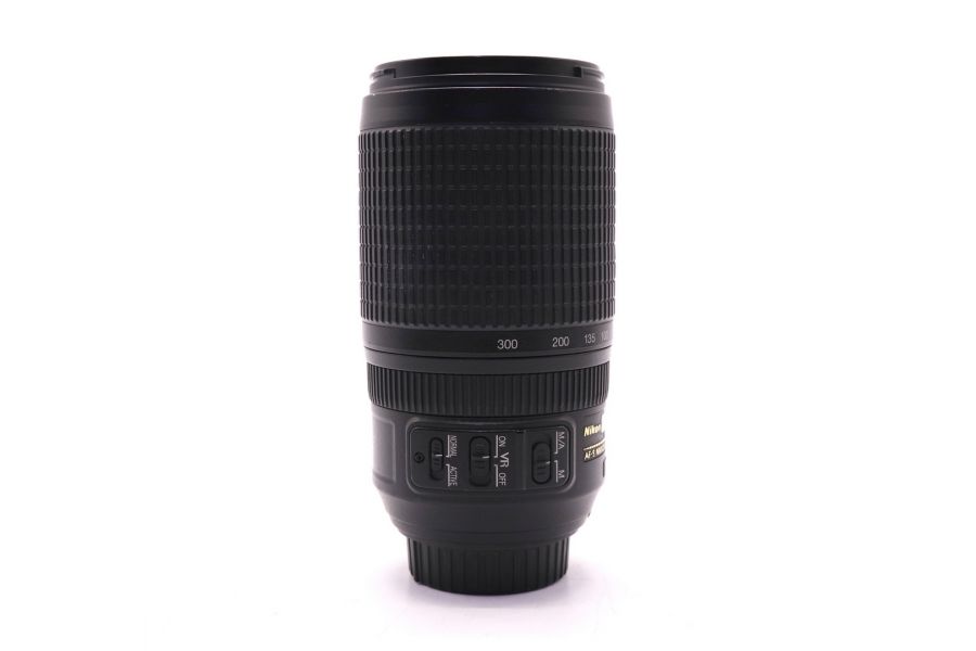 Nikon 70-300mm f/4.5-5.6G ED-IF AF-S VR Zoom-Nikkor (Thailand, 2016)