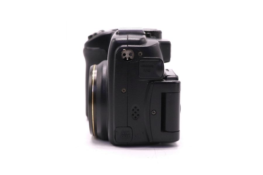 Фотокамера компактная Nikon Coolpix 5400 в упаковке