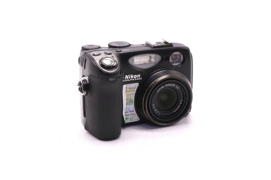 Фотокамера компактная Nikon Coolpix 5400 в упаковке