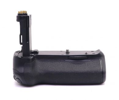 Батарейная ручка Phottix BG-70D