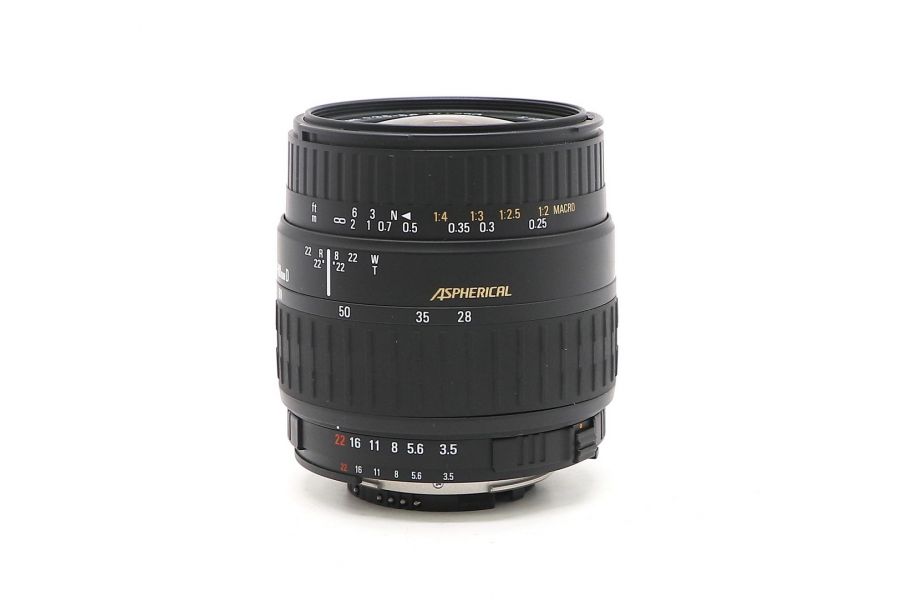 Sigma AF Zoom 28-80mm f/3.5-5.6 Macro Aspherical for Nikon