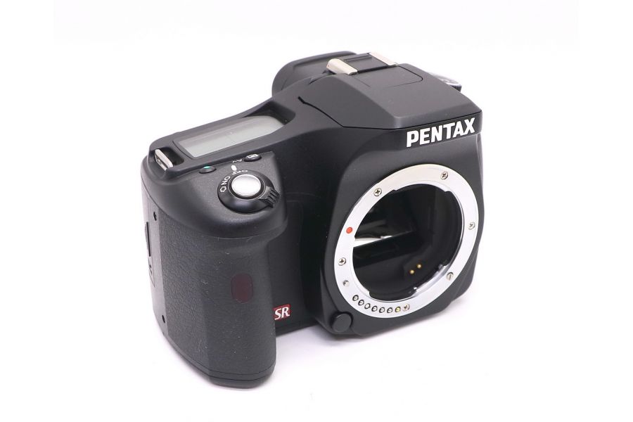 Pentax K200d body в упаковке (пробег 320 кадров)