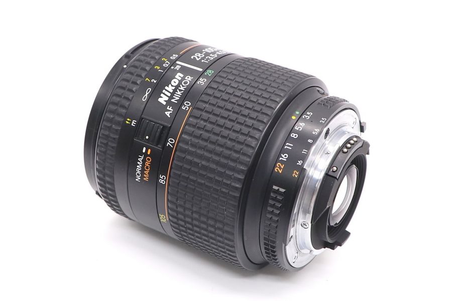 Nikon 28-105mm 3.5-4.5D AF Nikkor (Japan)