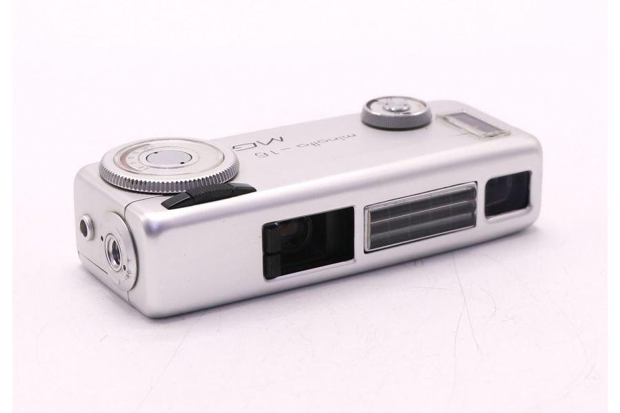 Minolta 16 MG шпионская камера в кожаном футляре