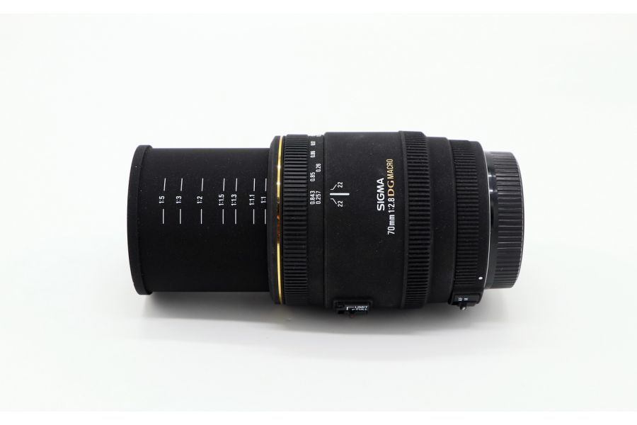 Sigma AF 70mm f/2.8 Macro EX DG Sigma SA