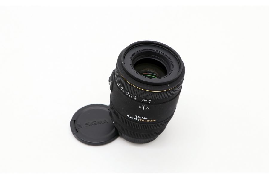 Sigma AF 70mm f/2.8 Macro EX DG Sigma SA