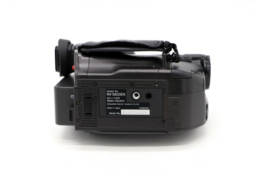 Видеокамера Panasonic NV-S800EN