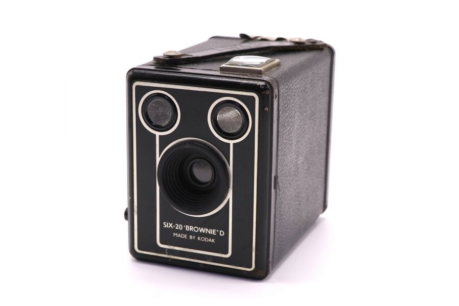 Kodak Brownie Six-20 Model D