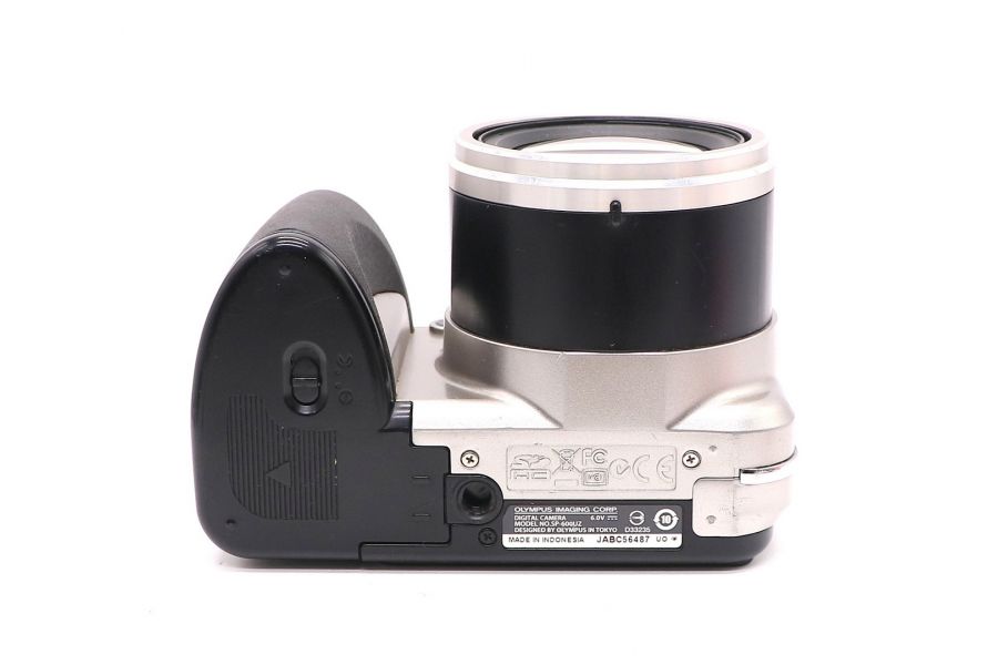 Olympus SP-600 UZ