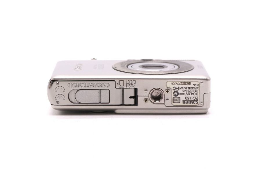 Фотокамера компактная Canon Digital IXUS 50 в упаковке