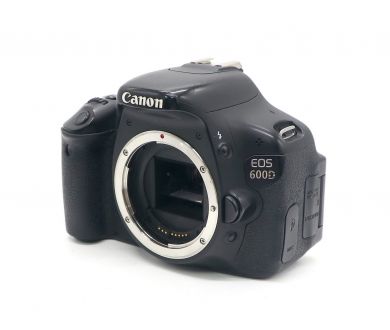 Canon EOS 600D body (пробег 88005 кадров)