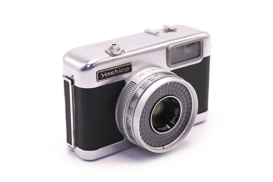 Yashica EZ-matic