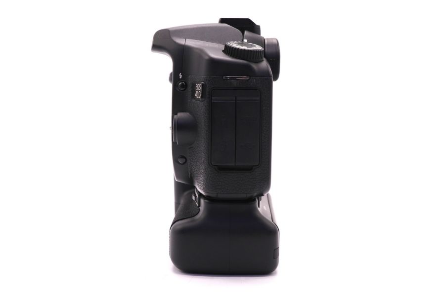 Canon EOS 40D body (пробег 24400 кадров) + батарейная ручка