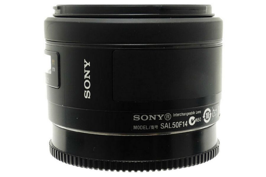 Sony 50mm f/1.4 (SAL-50F14)