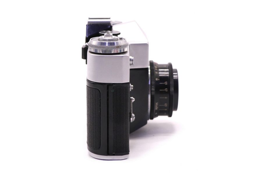 Зенит В + Индустар 50-2 kit (КМЗ, 1971)