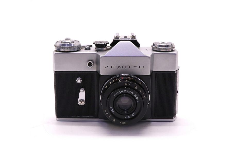 Зенит В + Индустар 50-2 kit (КМЗ, 1971)