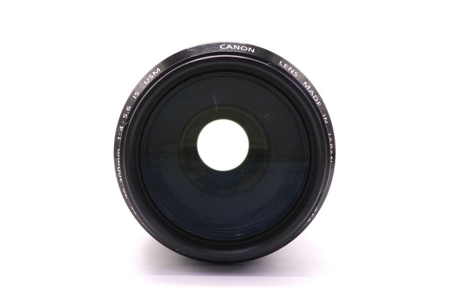 Canon EF 70-300mm f/4.0-5.6 IS USM (Japan)