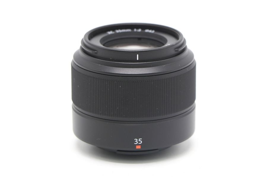 Fujifilm XC 35mm f/2