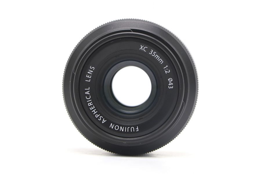 Fujifilm XC 35mm f/2
