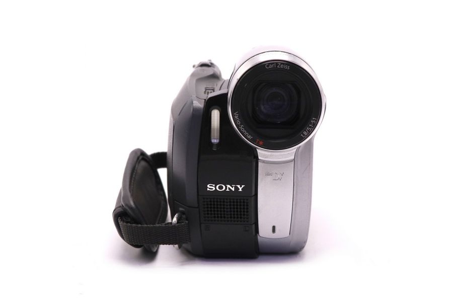 Видеокамера Sony DCR-HC94