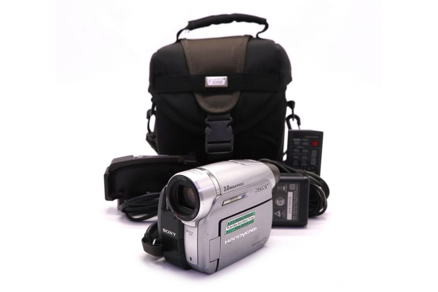 Видеокамера Sony DCR-HC94