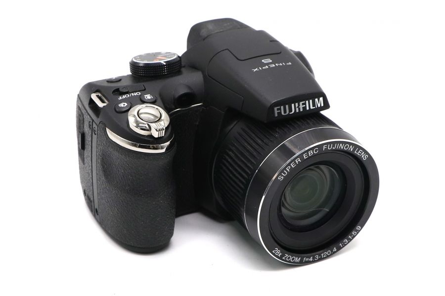 Fujifilm FinePix S3400