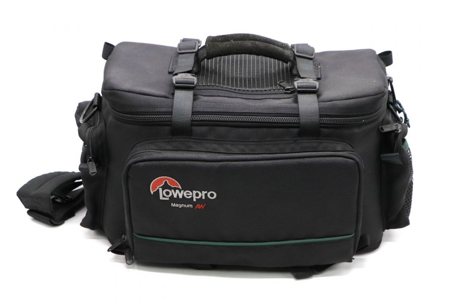 Сумка LowePro Magnum AW