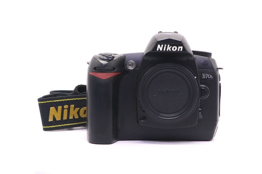 Nikon D70s body (пробег неизвестен)