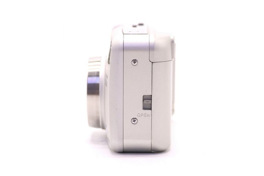 Minolta Zoom 130c компактная плёночная камера